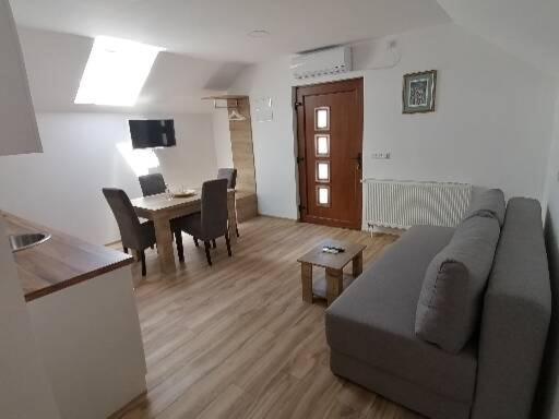 Farma & Apartmani Opg Sasa Delic Korenica Extérieur photo